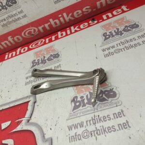 ESTRIBERA TRASERA DERECHA