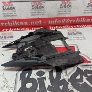 PLASTICO DEBAJO COLIN