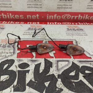 INTERMITENTES DELANTEROS