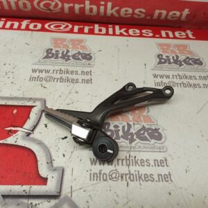 ESTRIBERA TRASERA DERECHA