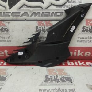 PLASTICO LATERAL DERECHO