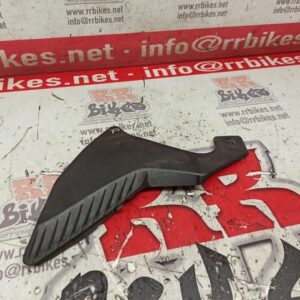 PLASTICO CUBRE CHASIS DERECHO