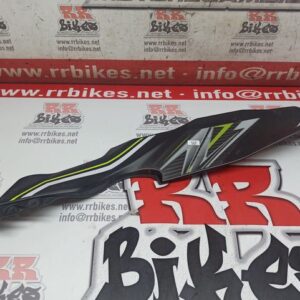 TAPA BAJO DEPOSITO IZQUIERDA