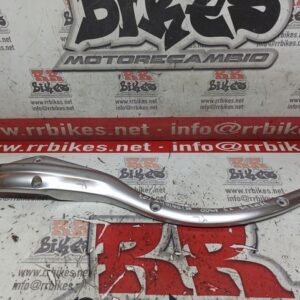 EMBELLECEDOR GUARDABARROS TRASERO DERECHO