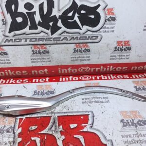 EMBELLECEDOR GUARDABARROS TRASERO IZQUIERDO