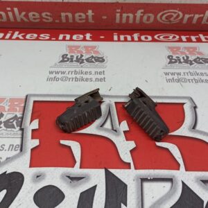 ESTRIBERAS DELANTERAS