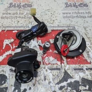 CERRADURAS YAMAHA MT09SP 2019