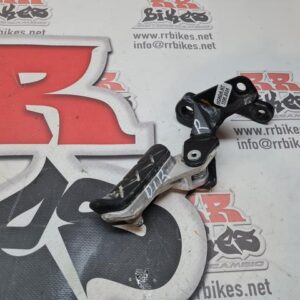 ESTRIBERA DELANTERA DERECHA HONDA NT1100 2024