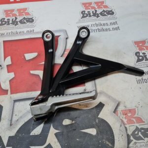 ESTRIBERA TRASERA IZQUIERDA HONDA AFRICA TWIN CRF1000 DCT 2017