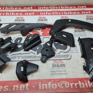 PLASTICOS VARIOS HONDA NT1100 2024