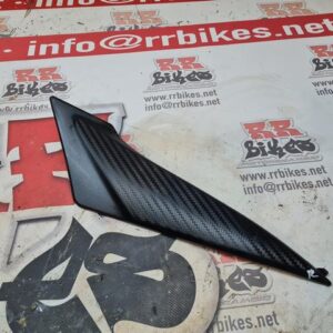 PLASTICO BAJO DEPOSITO DERECHO SUZUKI GSXR600 2014