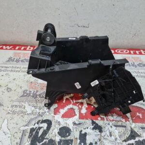 PLASTICO SUBCHASIS BMW S1000RR 2025