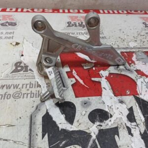 ESTRIBERA DELANTERA DERECHA HONDA CB750 HORNET 2022