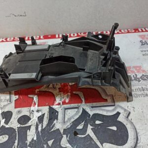 PLASTICO SUBCHASIS SUZUKI VSTROM 1050 XT 2022