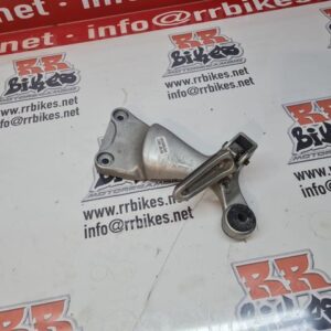 ESTRIBERA TRASERA DERECHA SUZUKI HAYABUSA GSXR1300 2004