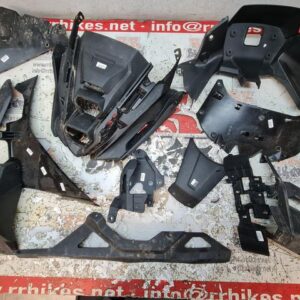 PLASTICOS SUZUKI GSX8R 2024